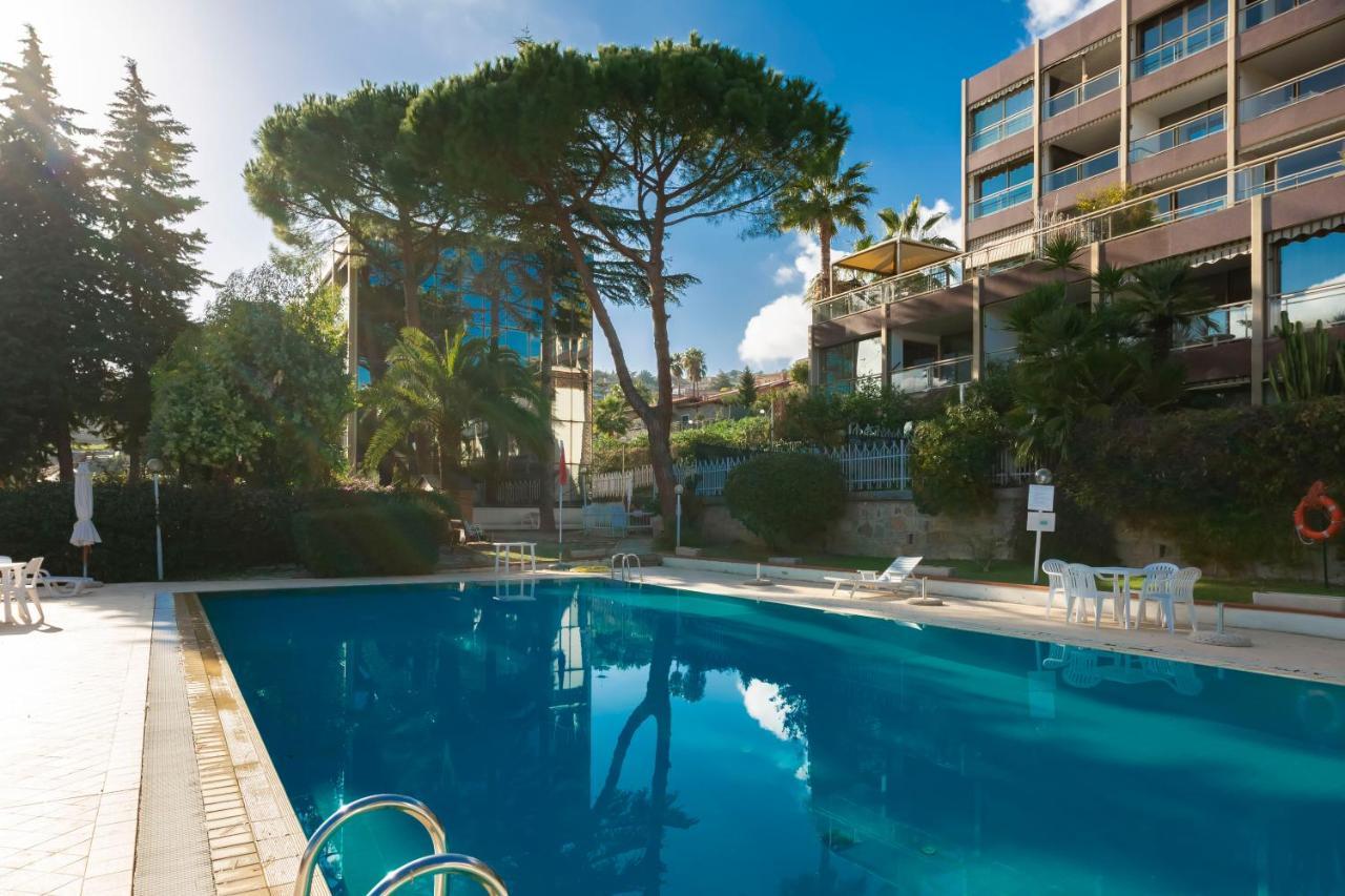 I Giardini Del Sole Con Piscina By Wonderful Italy Apartment Sanremo Ngoại thất bức ảnh