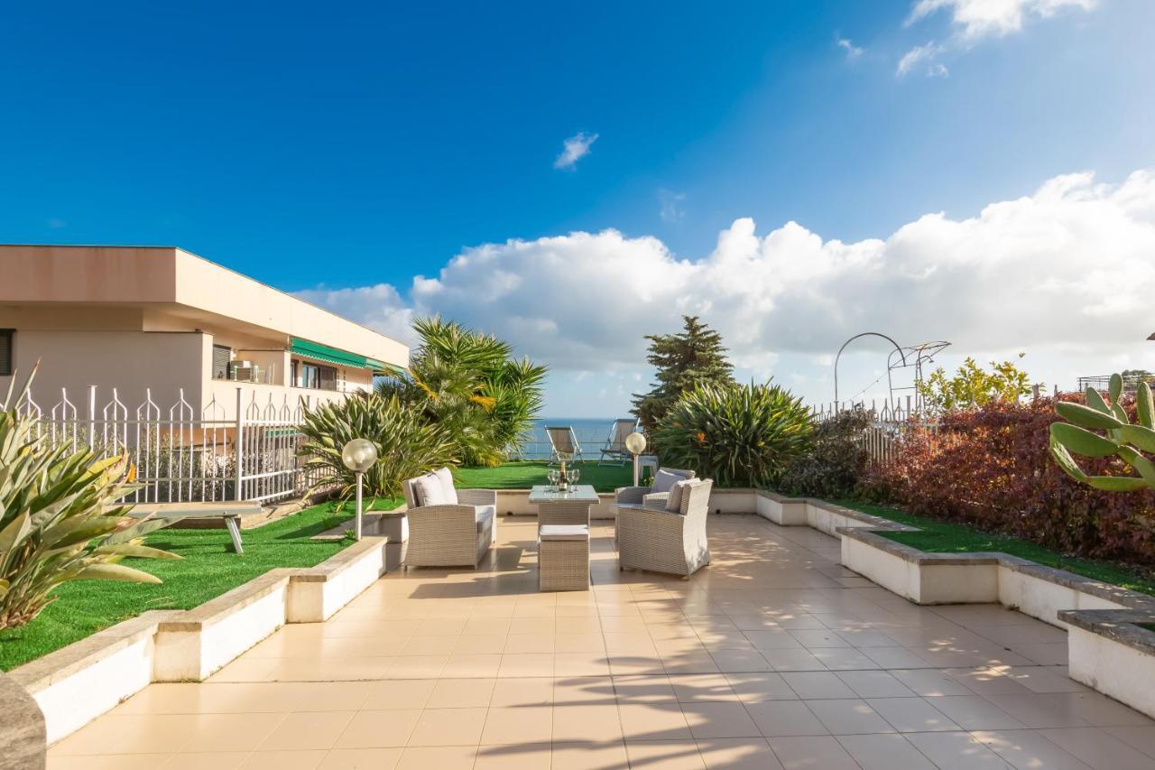 I Giardini Del Sole Con Piscina By Wonderful Italy Apartment Sanremo Ngoại thất bức ảnh